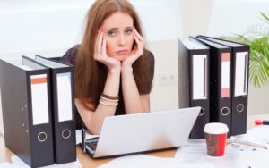 Menyelesaikan Pekerjaan yang Dikejar Deadline